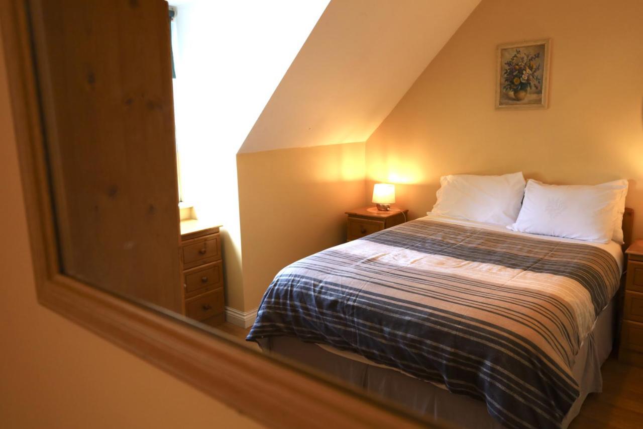 Long Quay Apartments, Clonakilty Extérieur photo